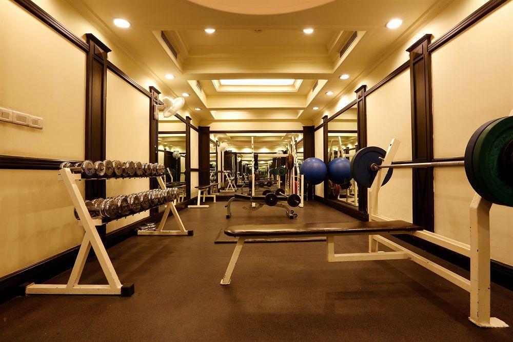 Hotel Townhouse 517 La Sapphire Near Delhi Airport Nueva Delhi Exterior foto